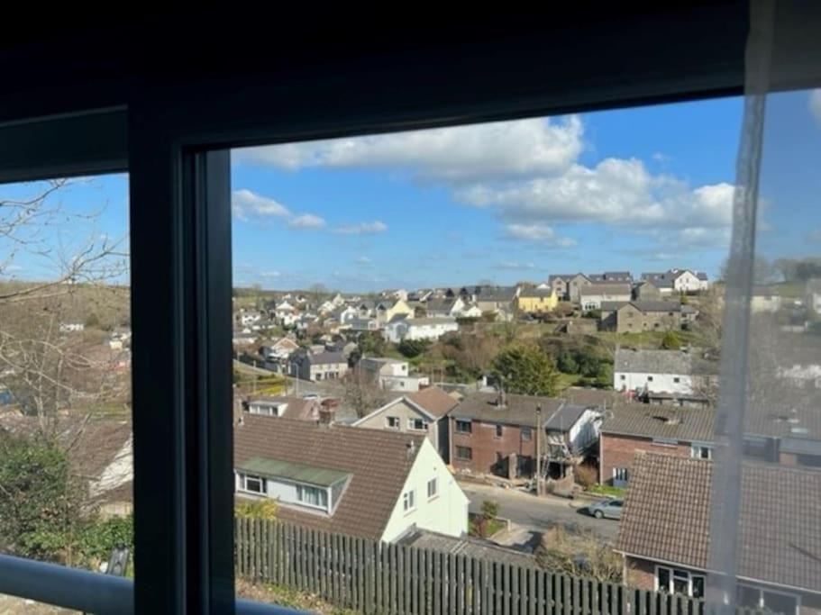 Orchard Lodge -Coastal Retreat, New Build, Village Views, Private Garden And Terrace Saint Brides Major Luaran gambar