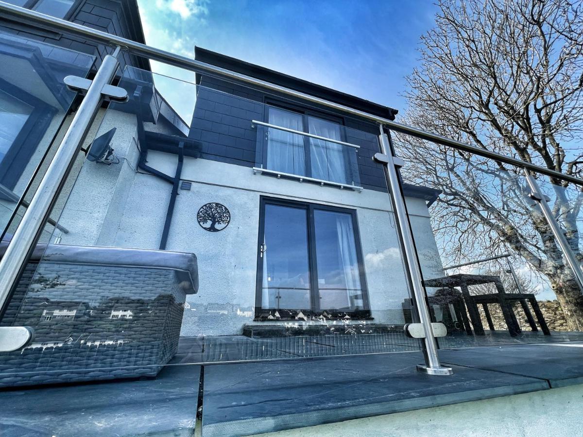 Orchard Lodge -Coastal Retreat, New Build, Village Views, Private Garden And Terrace Saint Brides Major Luaran gambar